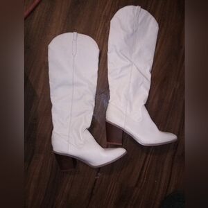 Elegant White Knee-High Boots